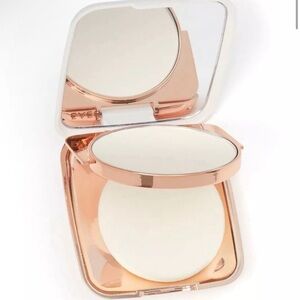 EVER SKINCARE BLUR PERFECTING SKIN POWDER